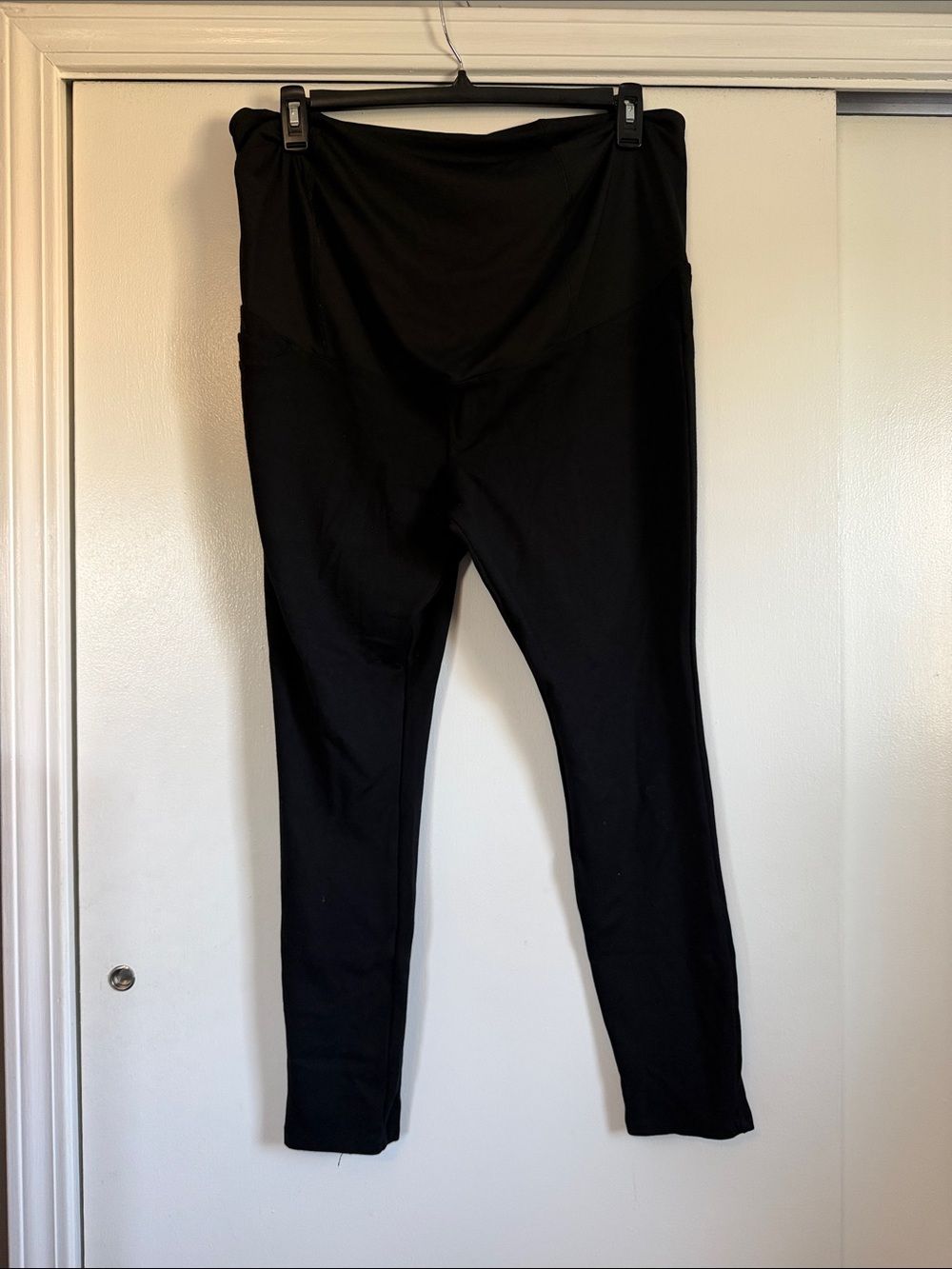 Isabel Maternity Women's Black Skinny Pants